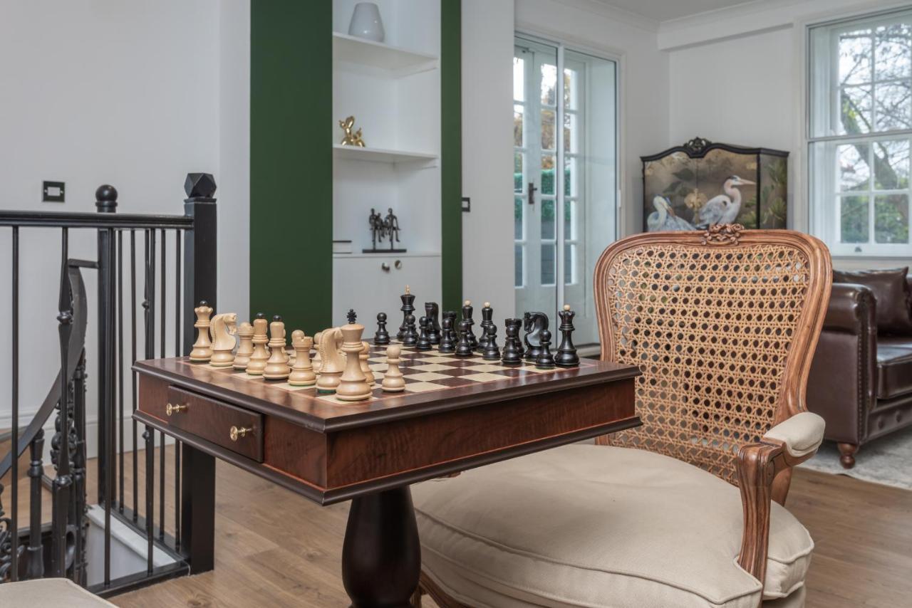 The London House - Entire Villa Экстерьер фото